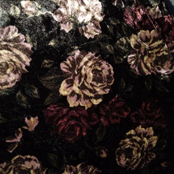 Dress - Picture 5 of 5